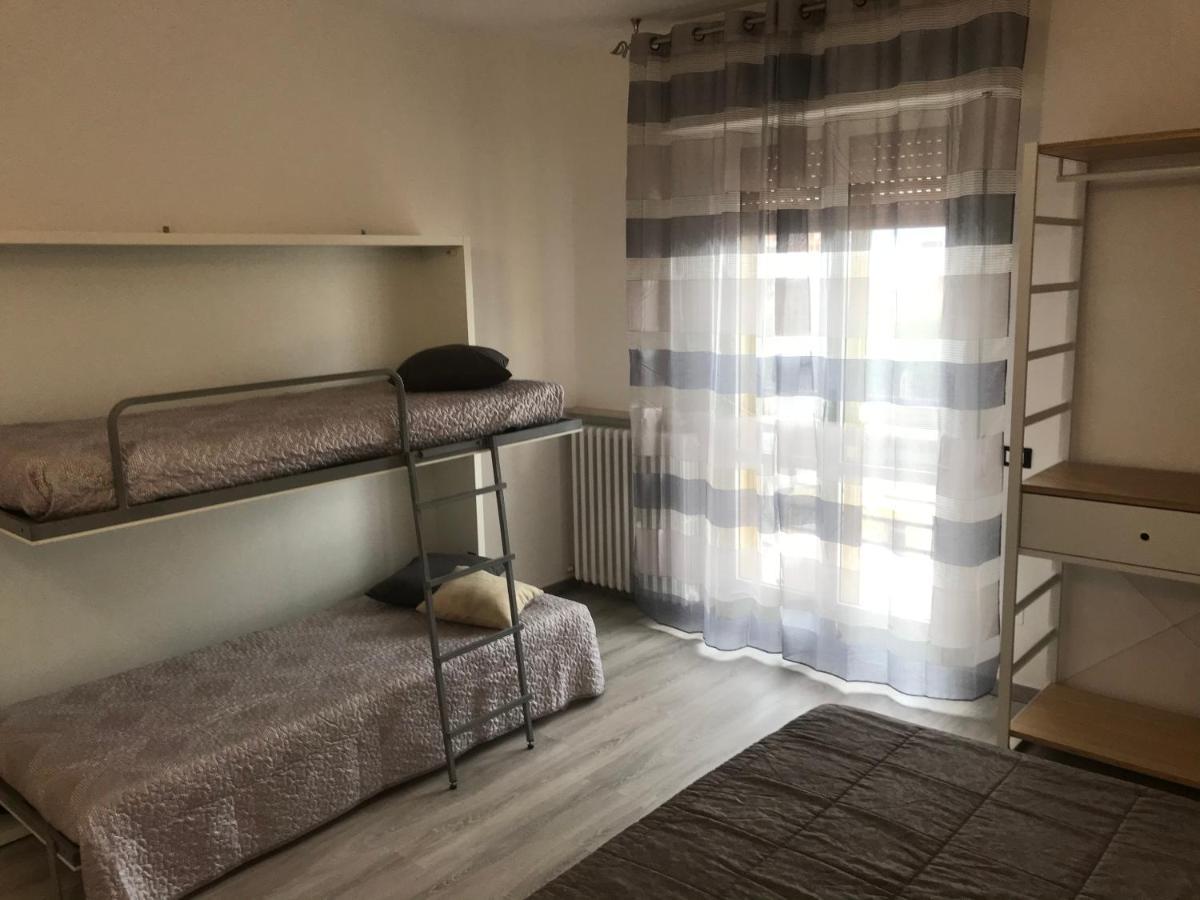 Attico Livorno Bed & Relax Hotel ภายนอก รูปภาพ