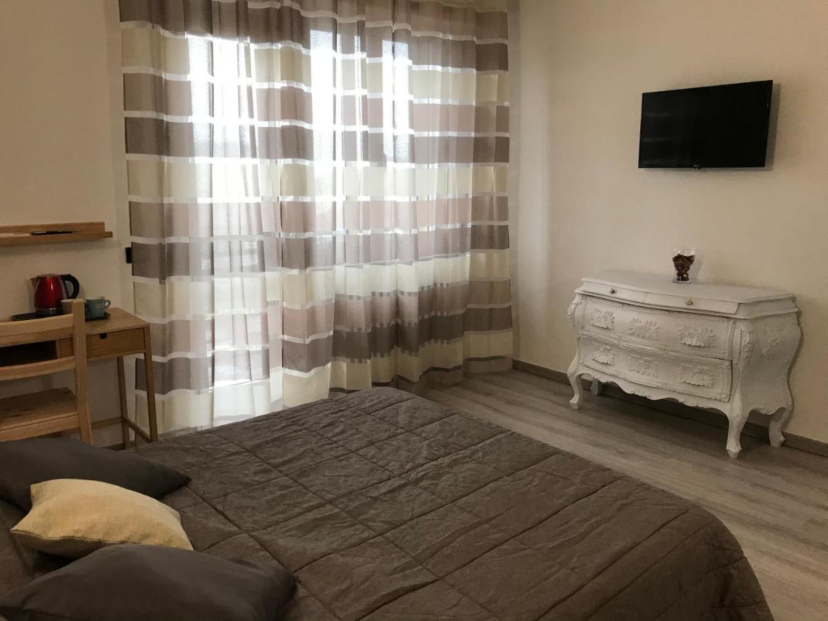 Attico Livorno Bed & Relax Hotel ภายนอก รูปภาพ
