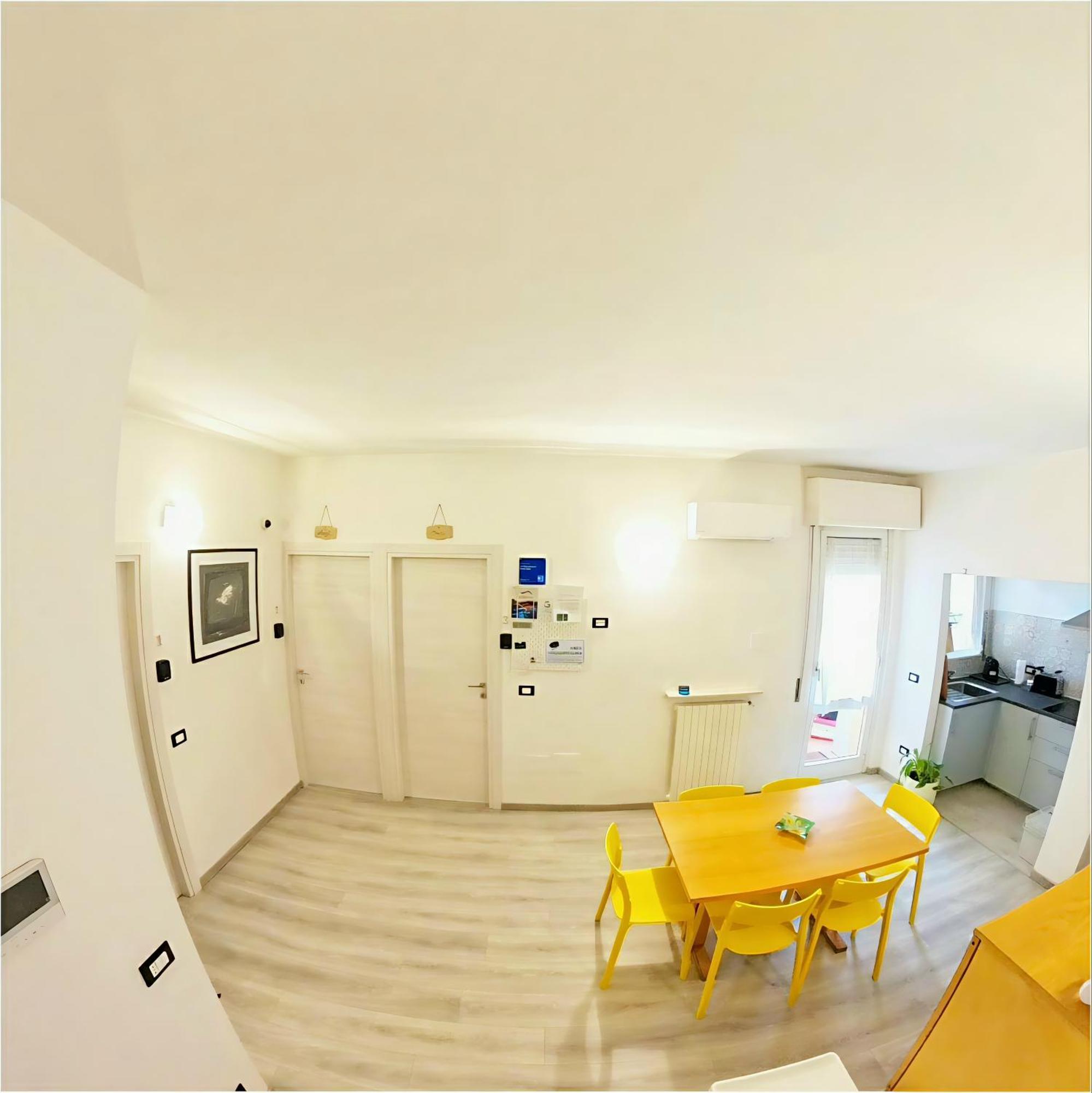 Attico Livorno Bed & Relax Hotel ภายนอก รูปภาพ