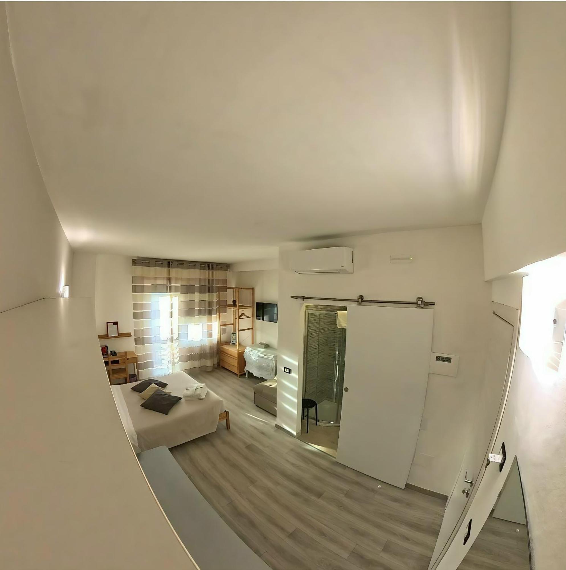 Attico Livorno Bed & Relax Hotel ภายนอก รูปภาพ